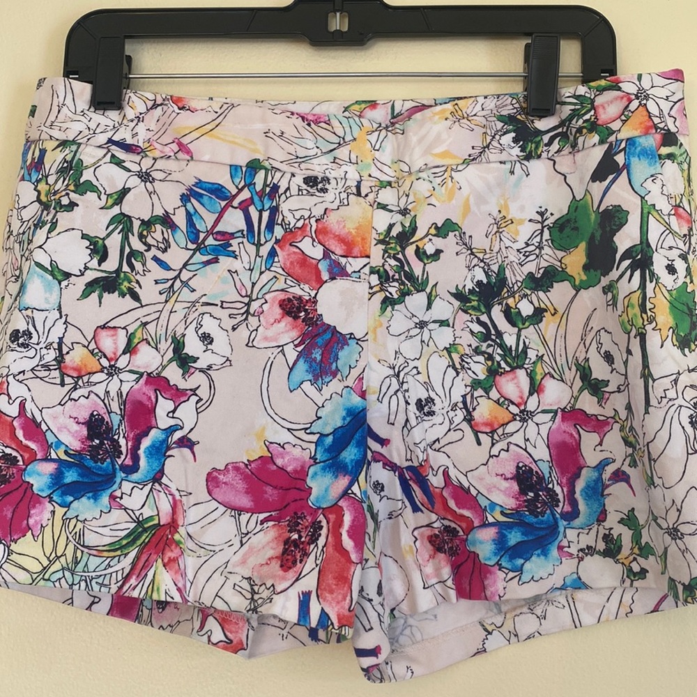 Express floral shorts - 3 inch hem